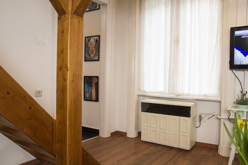 Somogyi Apartman Budapeste Exterior foto