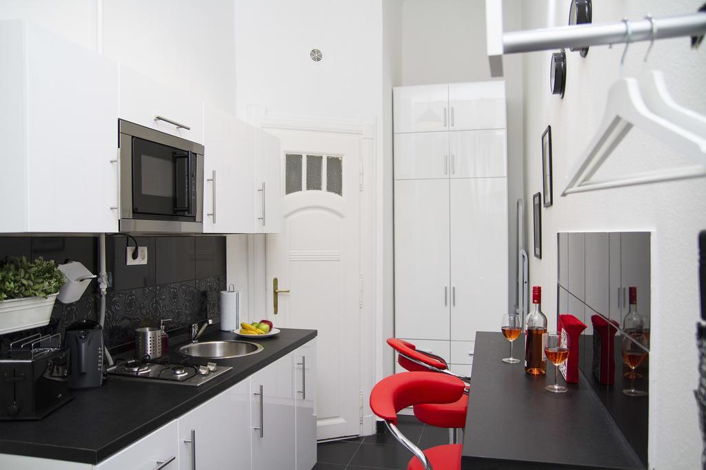 Somogyi Apartman Budapeste Exterior foto