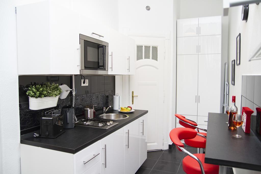 Somogyi Apartman Budapeste Exterior foto
